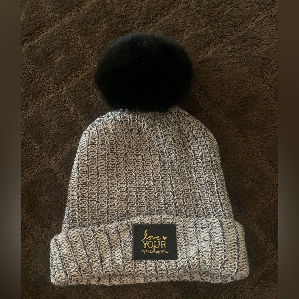 Love your melon beanie!